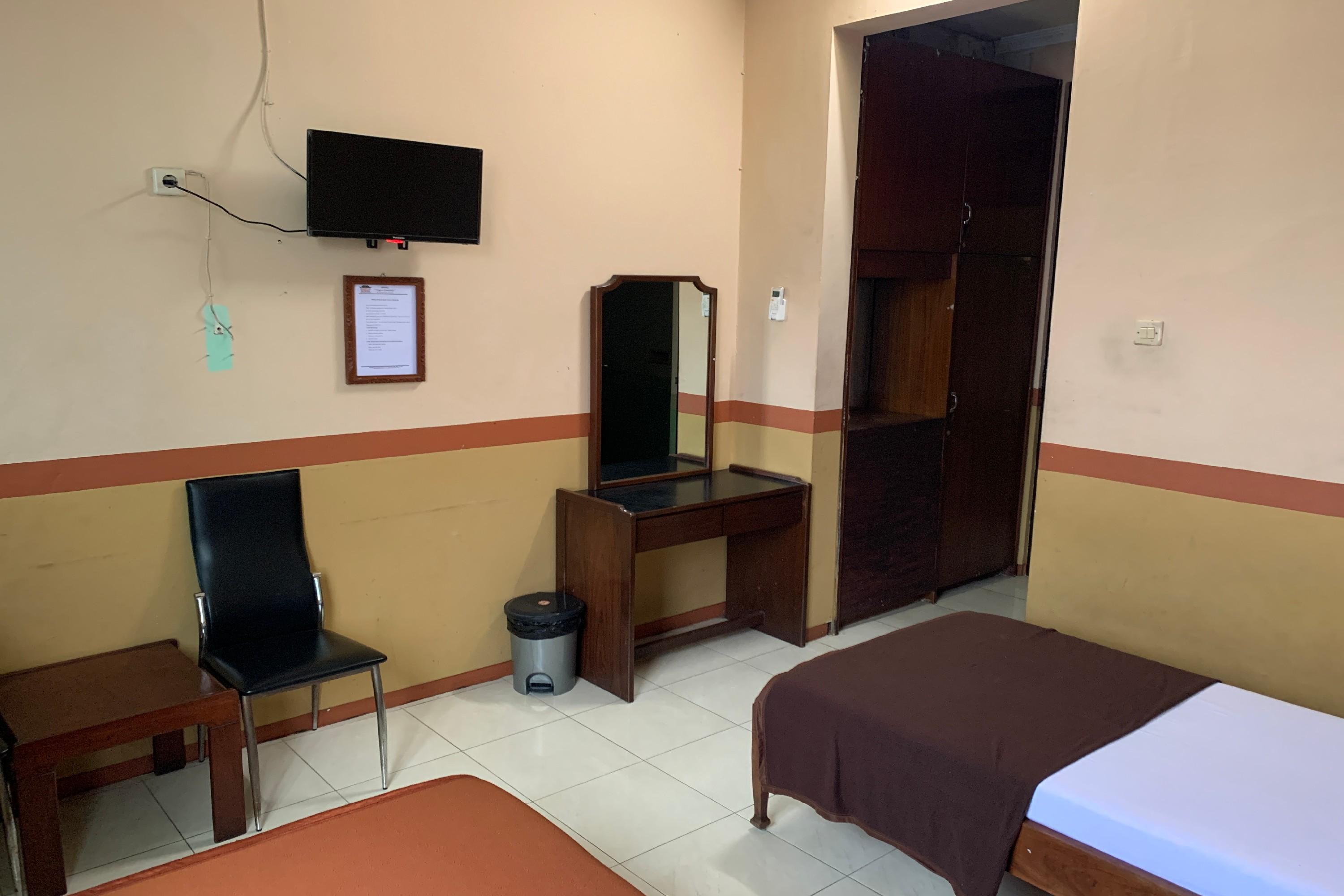 Yogya Kembali Hotel 3*