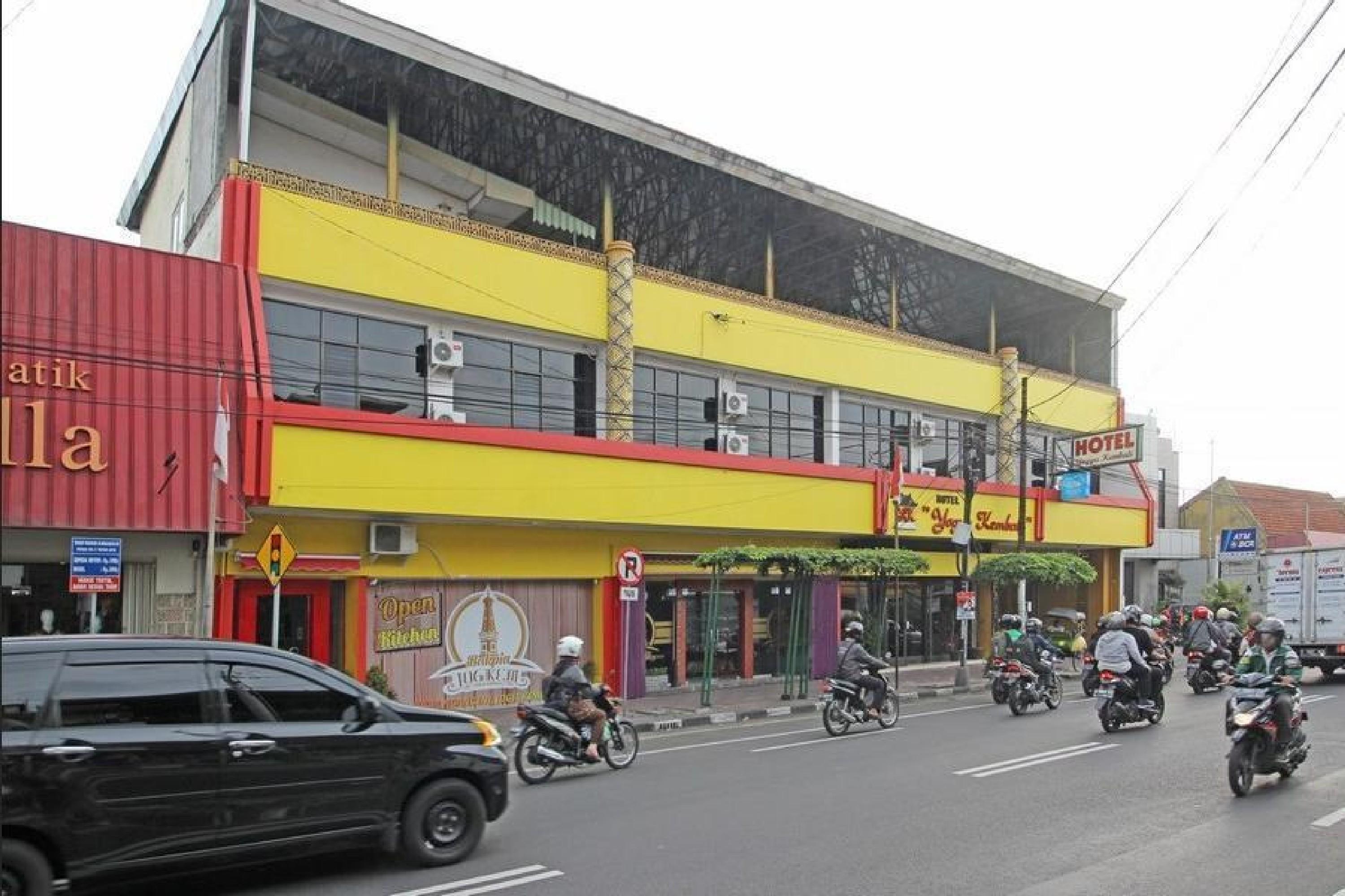 Yogya Kembali Hotel 3*